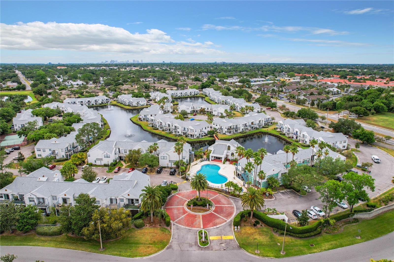 DOCKSIDE CONDO - Residential