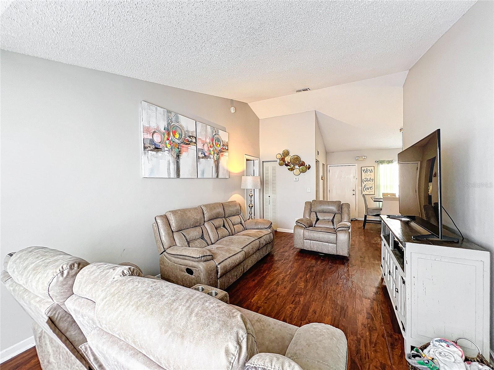 DOCKSIDE CONDO - Residential