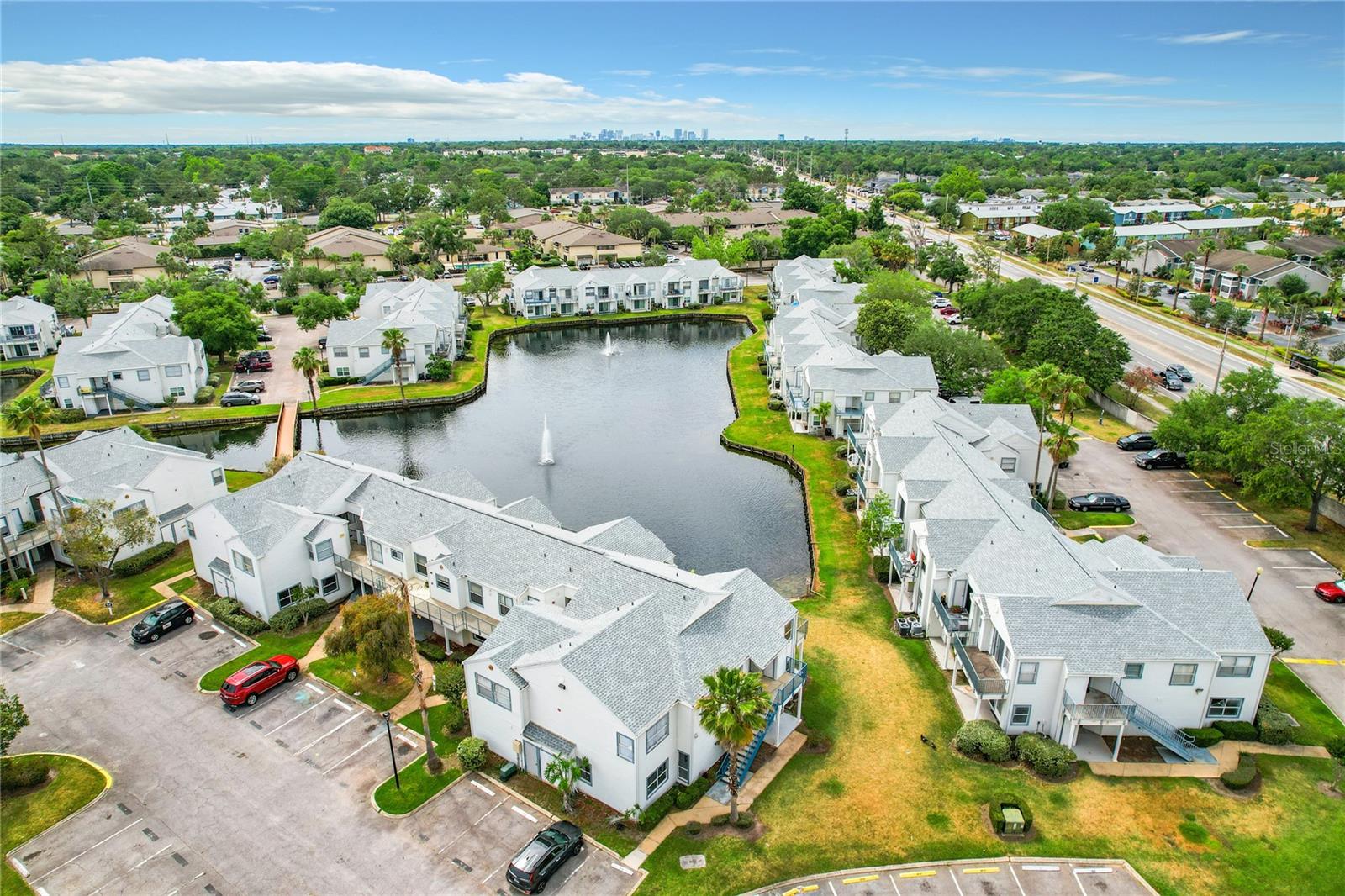 DOCKSIDE CONDO - Residential