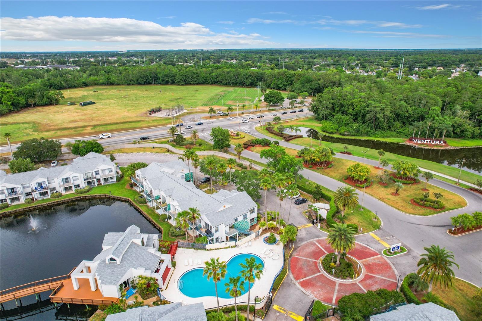 DOCKSIDE CONDO - Residential