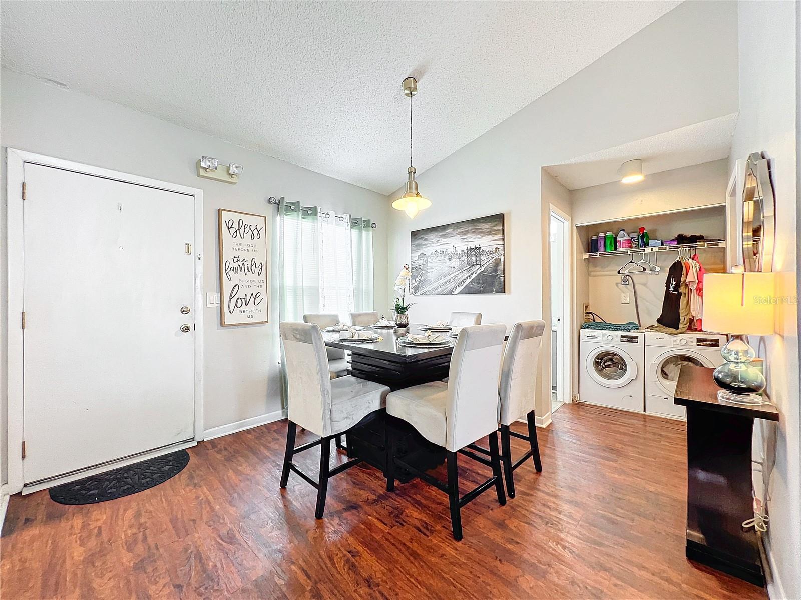 DOCKSIDE CONDO - Residential