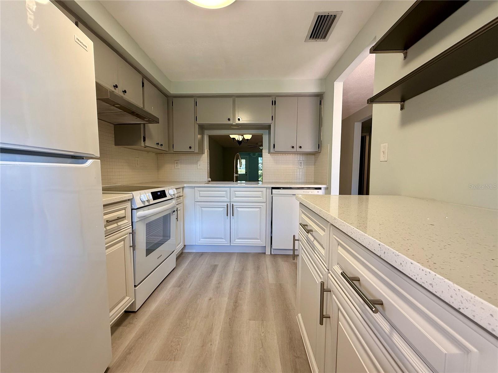 GARDENS OF BEACON SQUARE - Residential