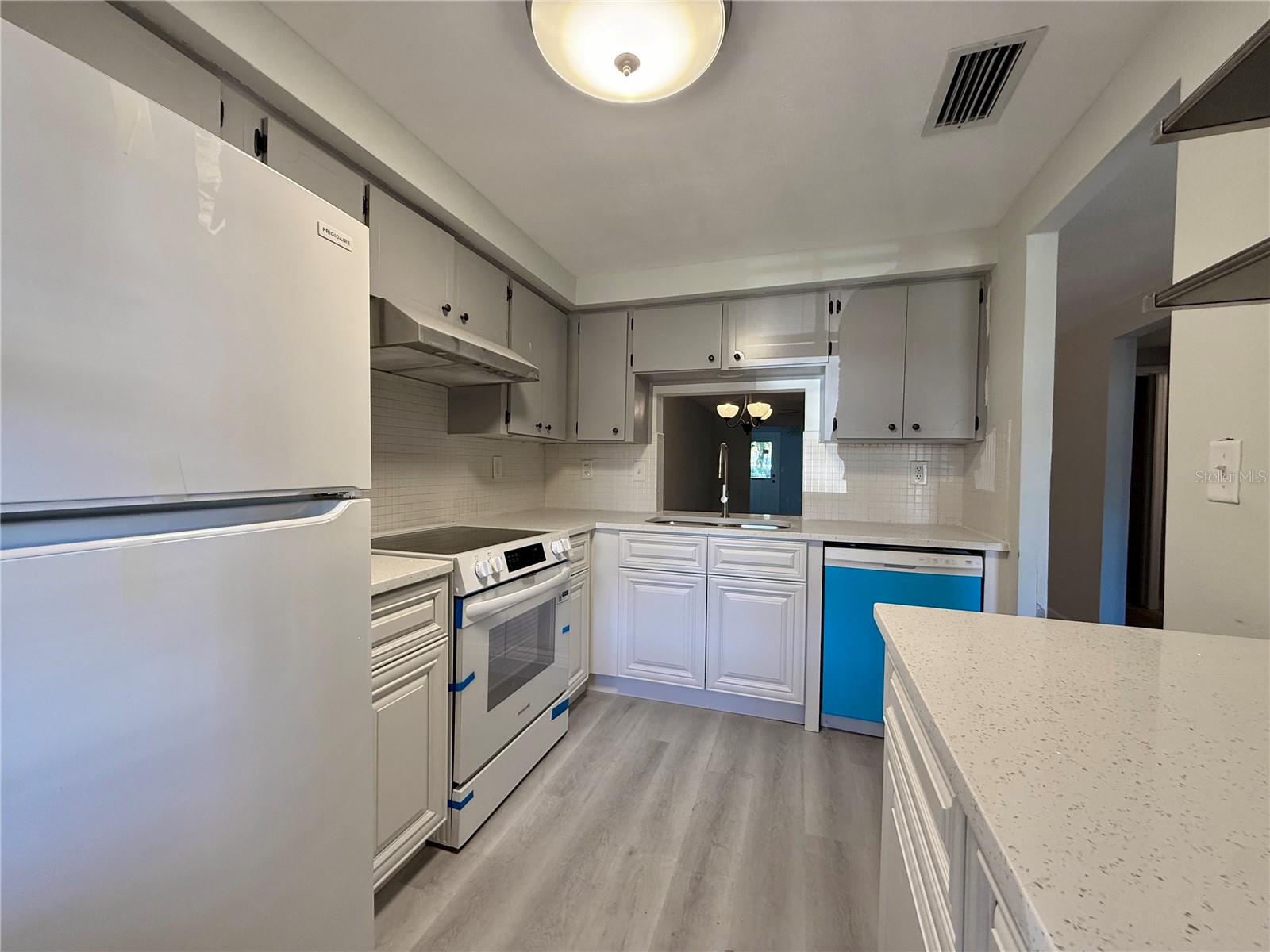 GARDENS OF BEACON SQUARE - Residential