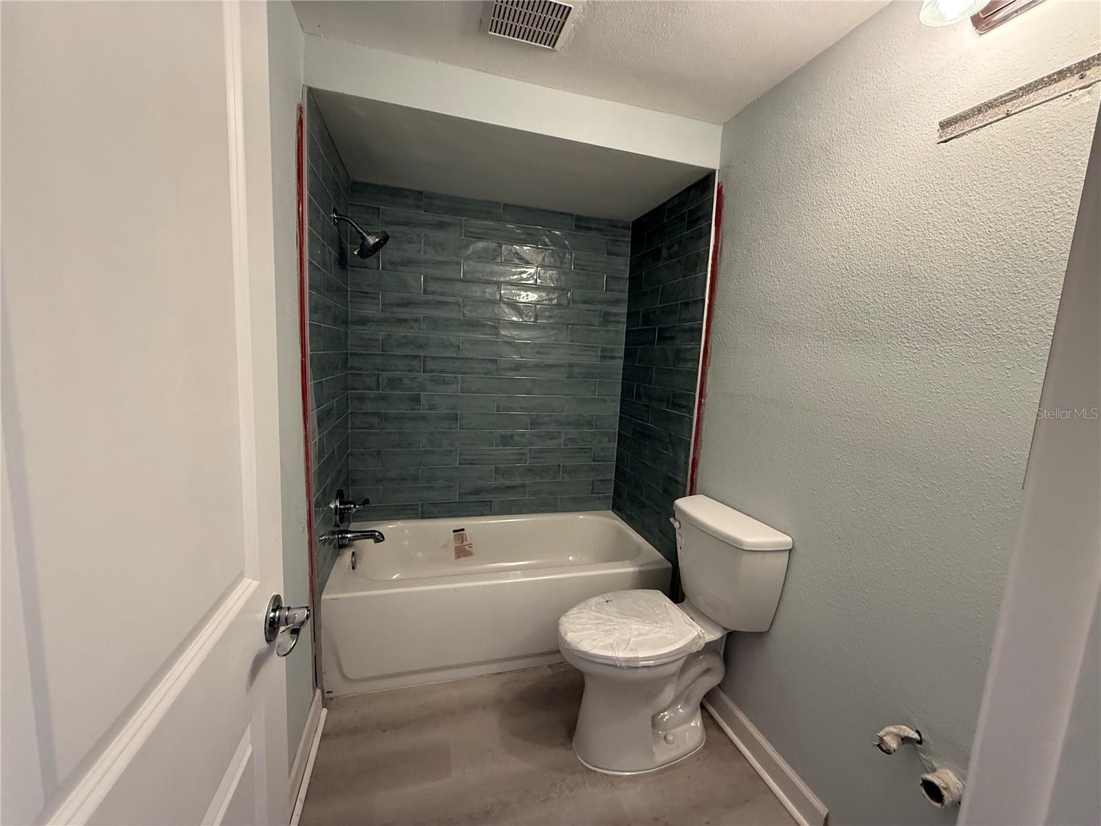 GARDENS OF BEACON SQUARE - Residential