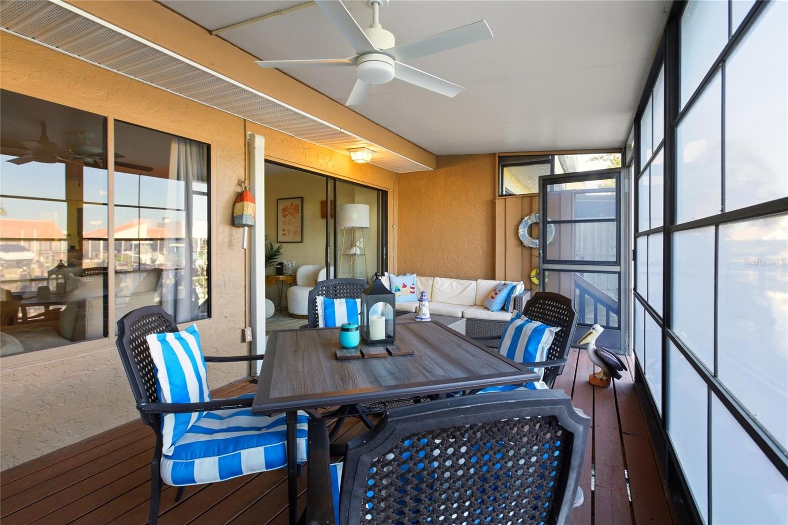 EMERALD POINTE TWNHS PH 05 - Residential