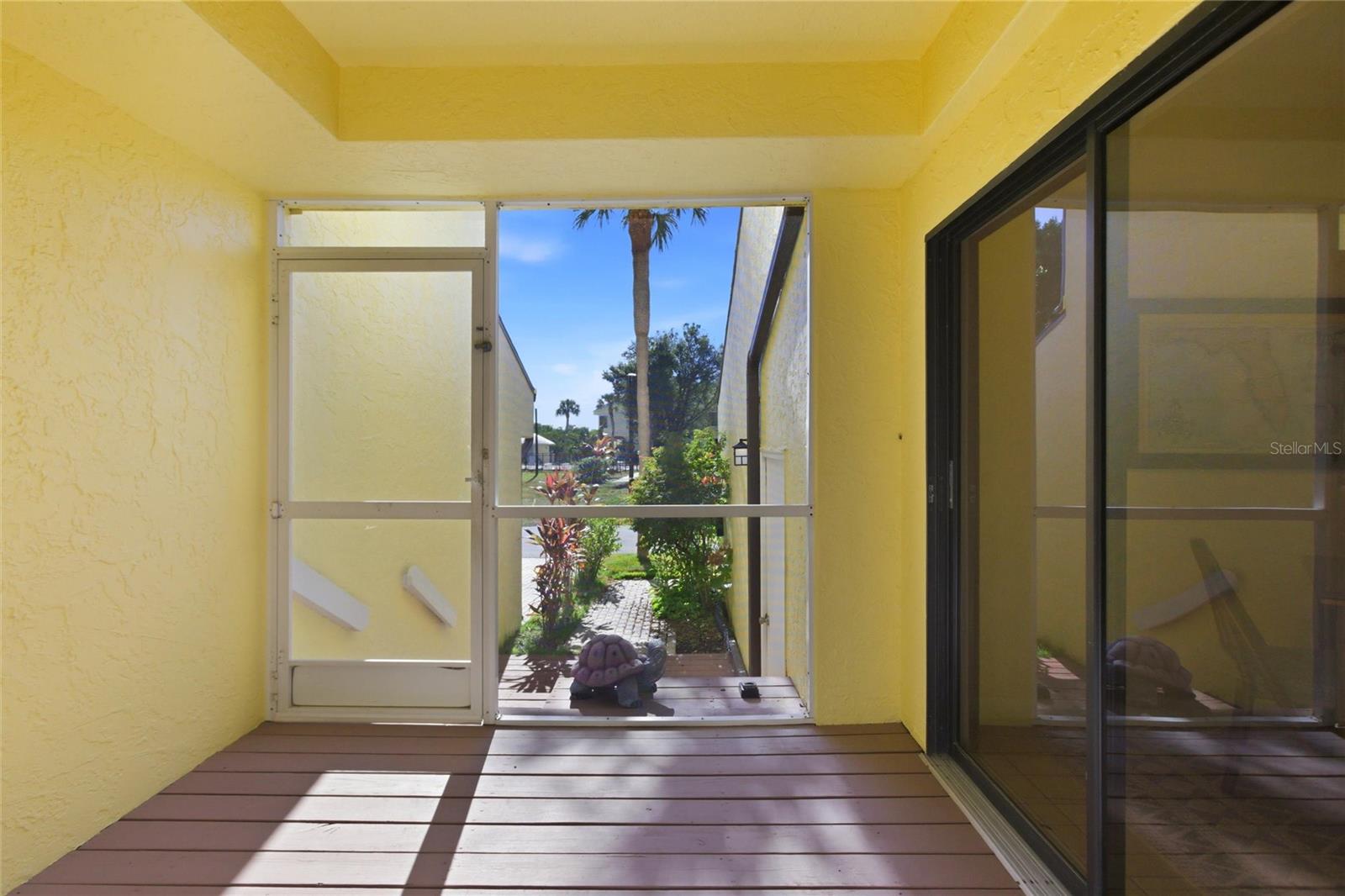 25188 MARION AVENUE 1030