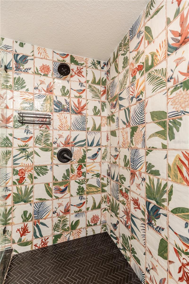 REUER SUB - Residential