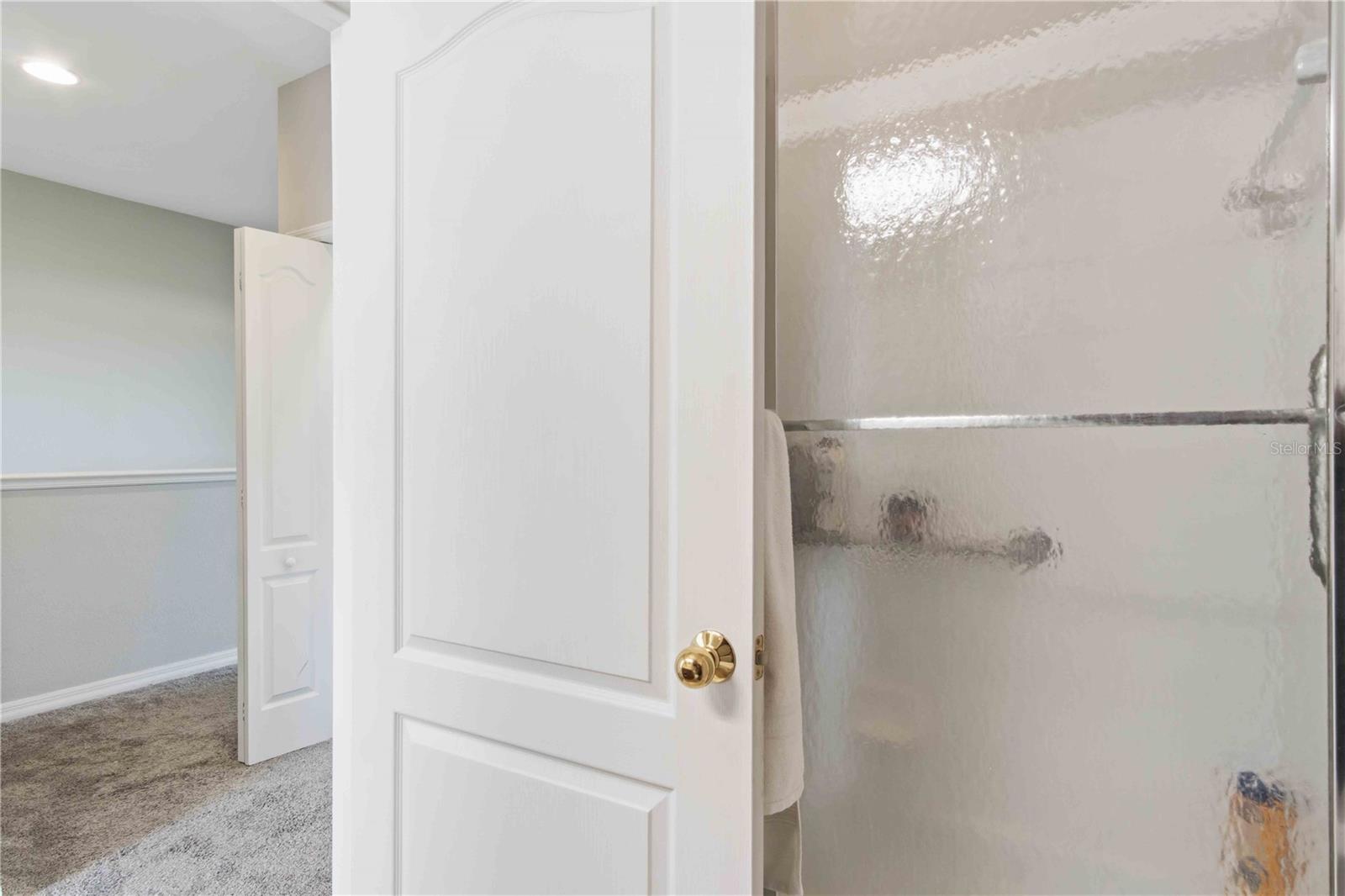 TOWNS AT LAKESIDE - Residential