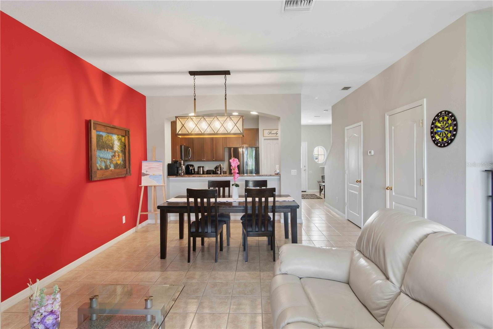 TOWNS AT LAKESIDE - Residential