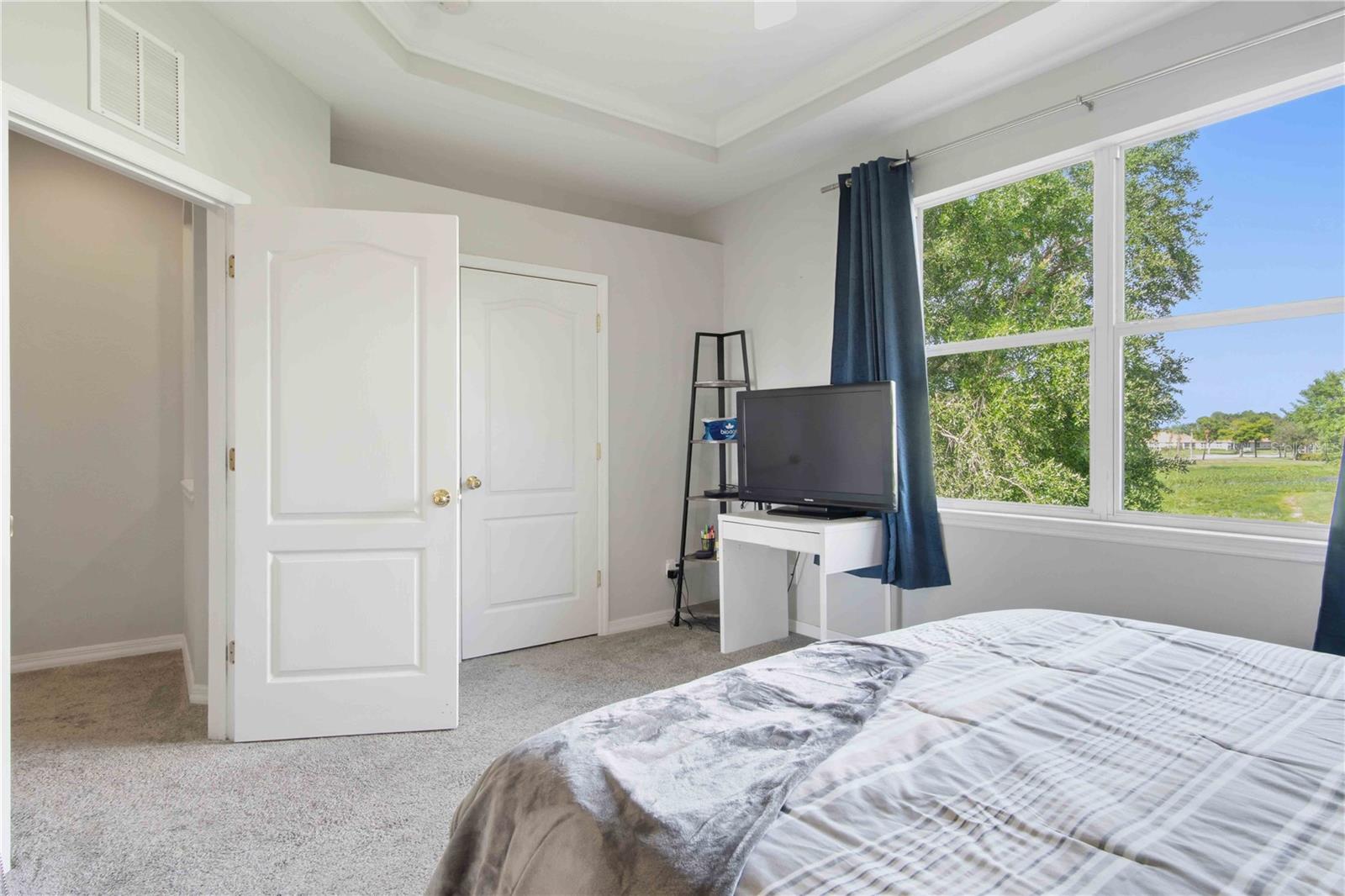 TOWNS AT LAKESIDE - Residential