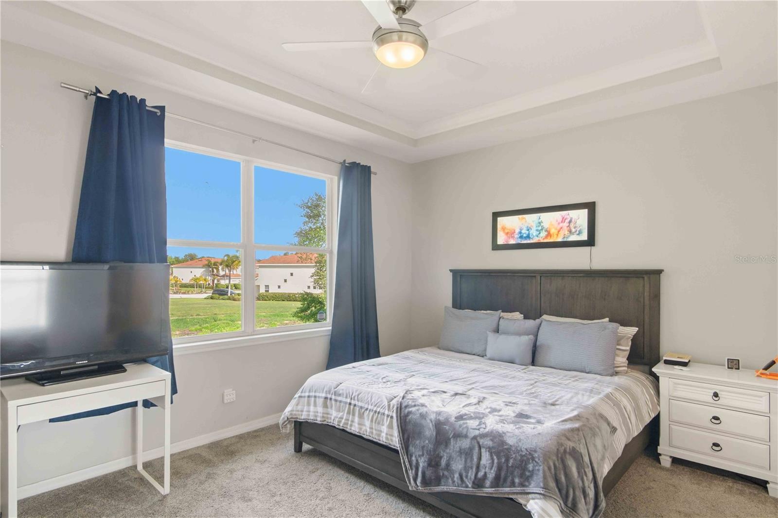 TOWNS AT LAKESIDE - Residential