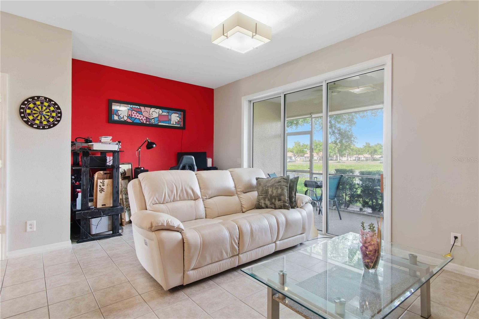 TOWNS AT LAKESIDE - Residential