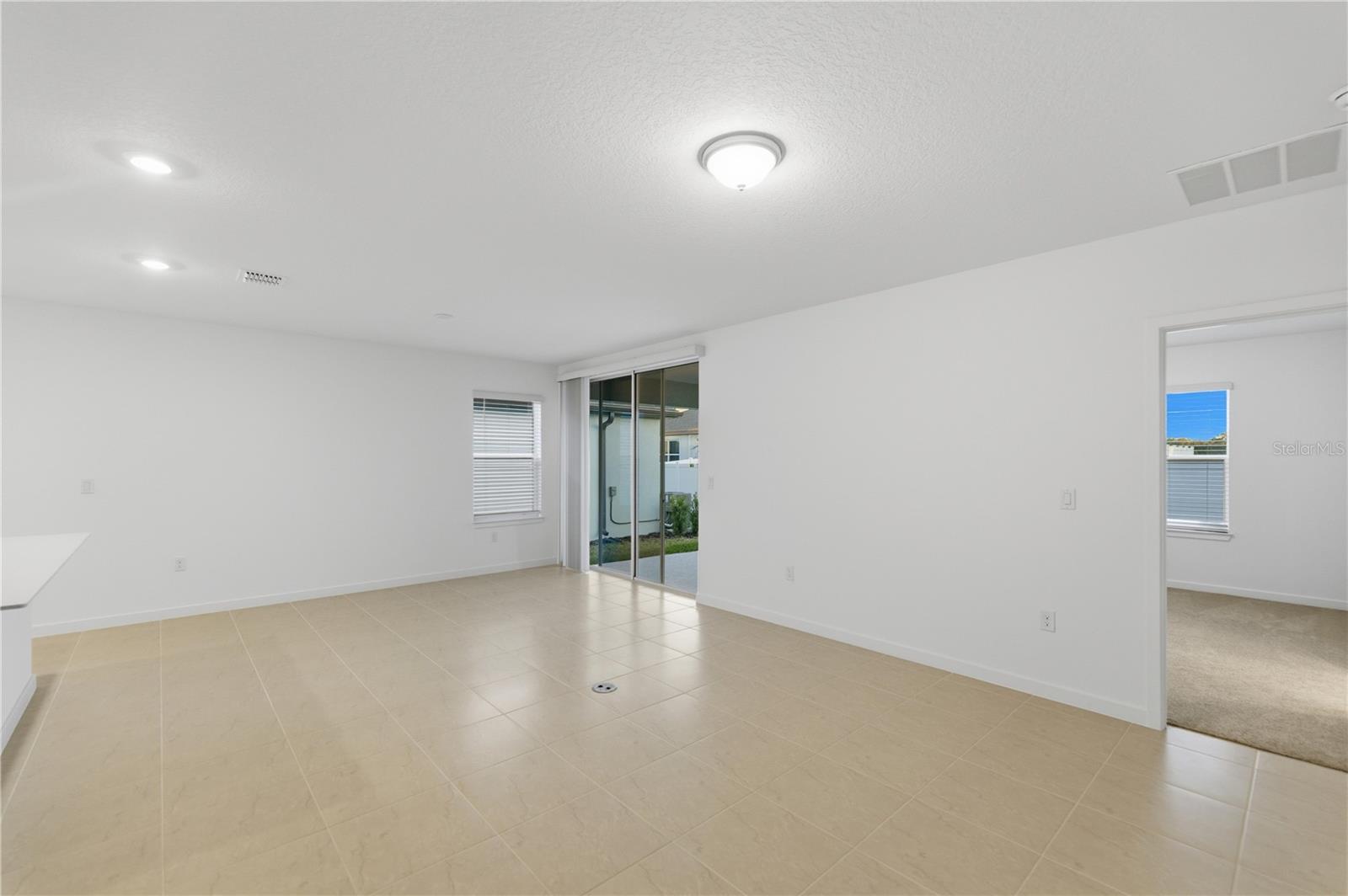 PIONEER RANCH PH 1 - Residential Lease