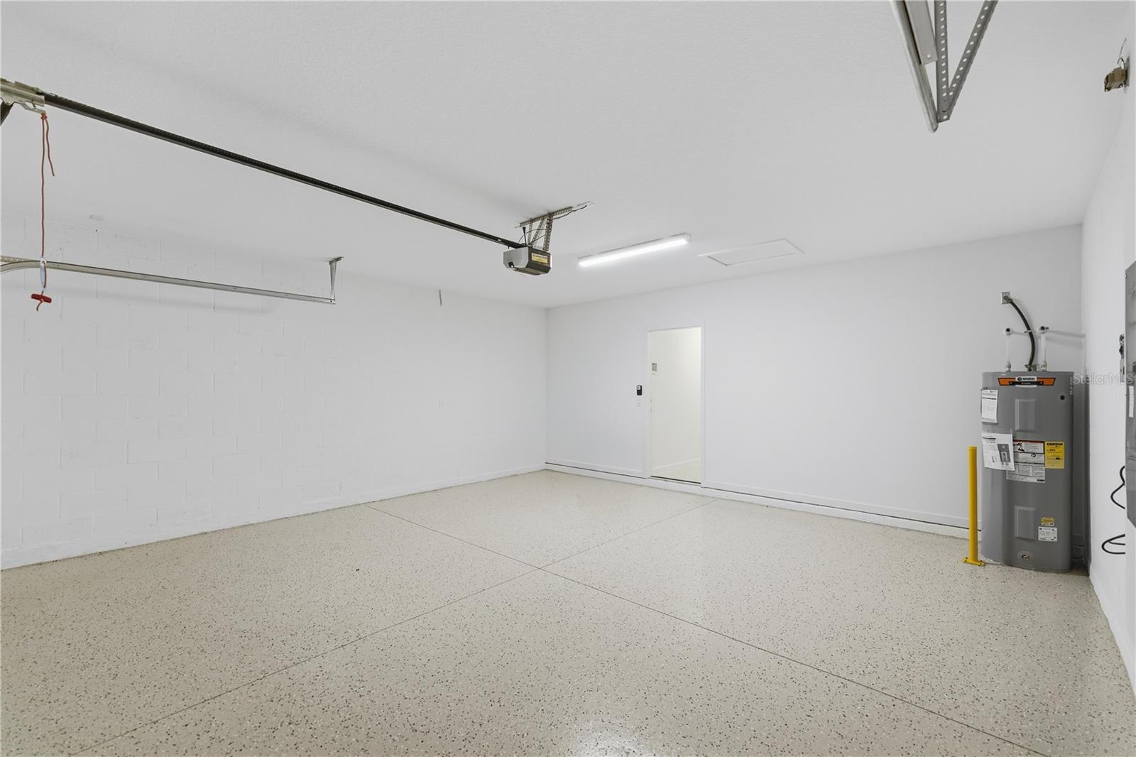 PIONEER RANCH PH 1 - Residential Lease