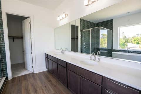 Tiny photo for 16000 Pendio Drive, Bella Collina, FL 34756 (MLS # O6396121)