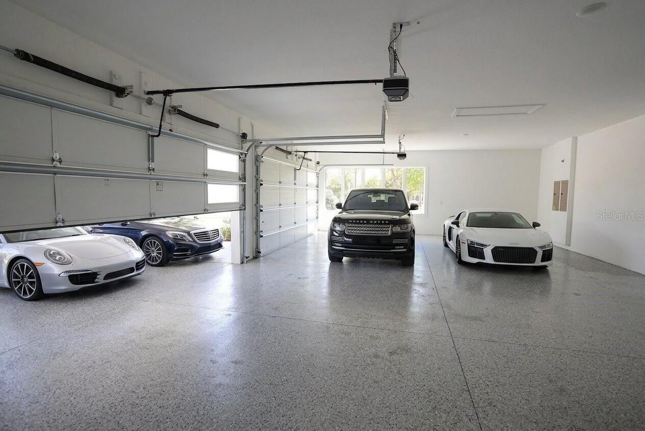 BELLA COLLINA SUB - Residential