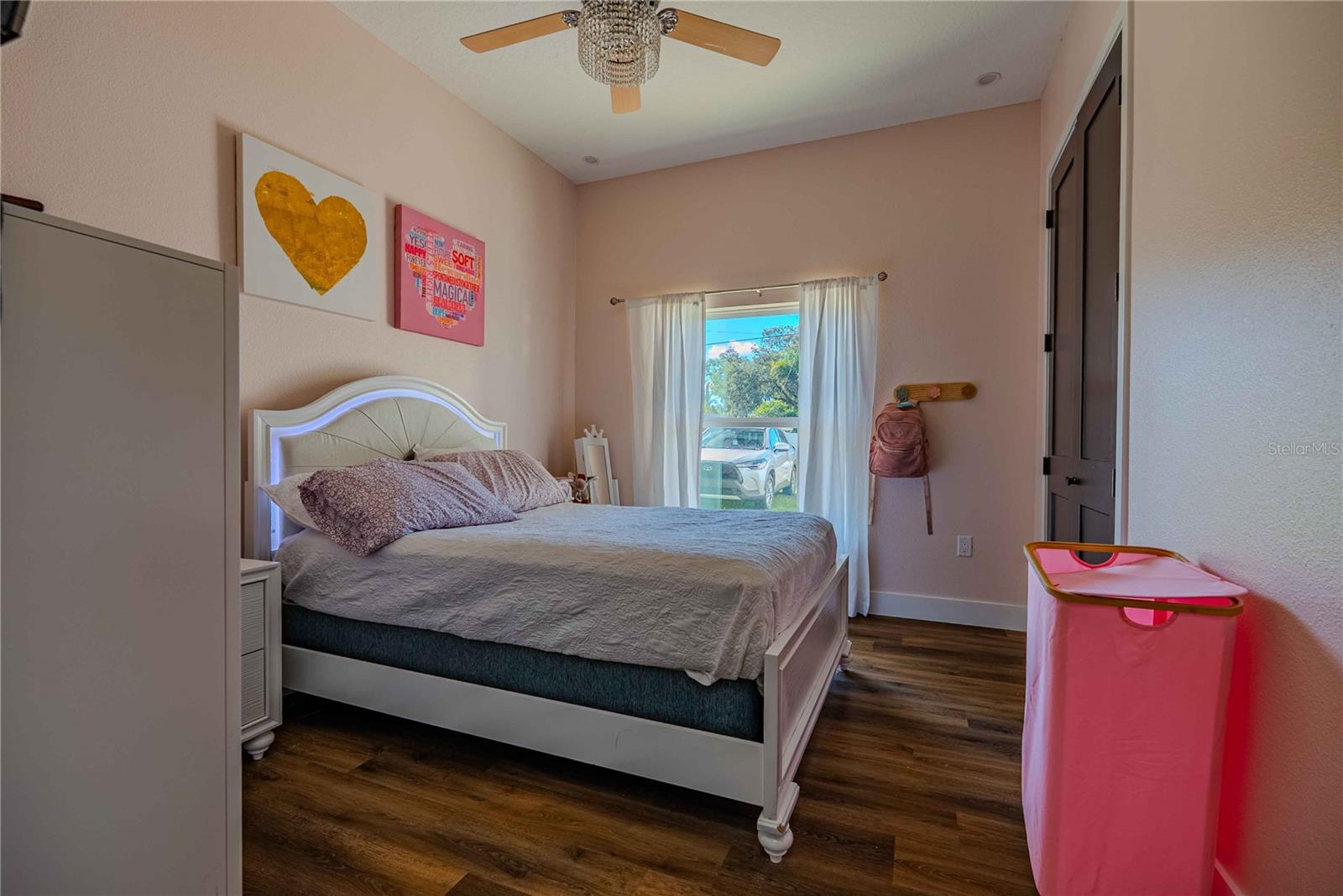 W E HAMNERS FOREST ACRES - Residential