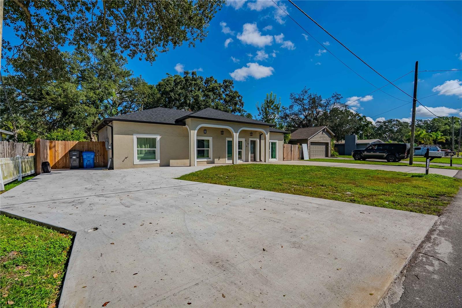 W E HAMNERS FOREST ACRES - Residential