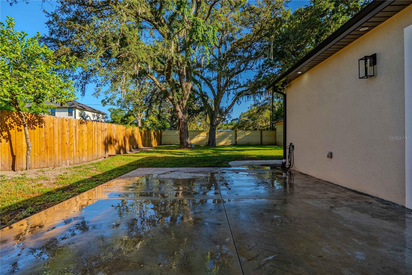 W E HAMNERS FOREST ACRES - Residential