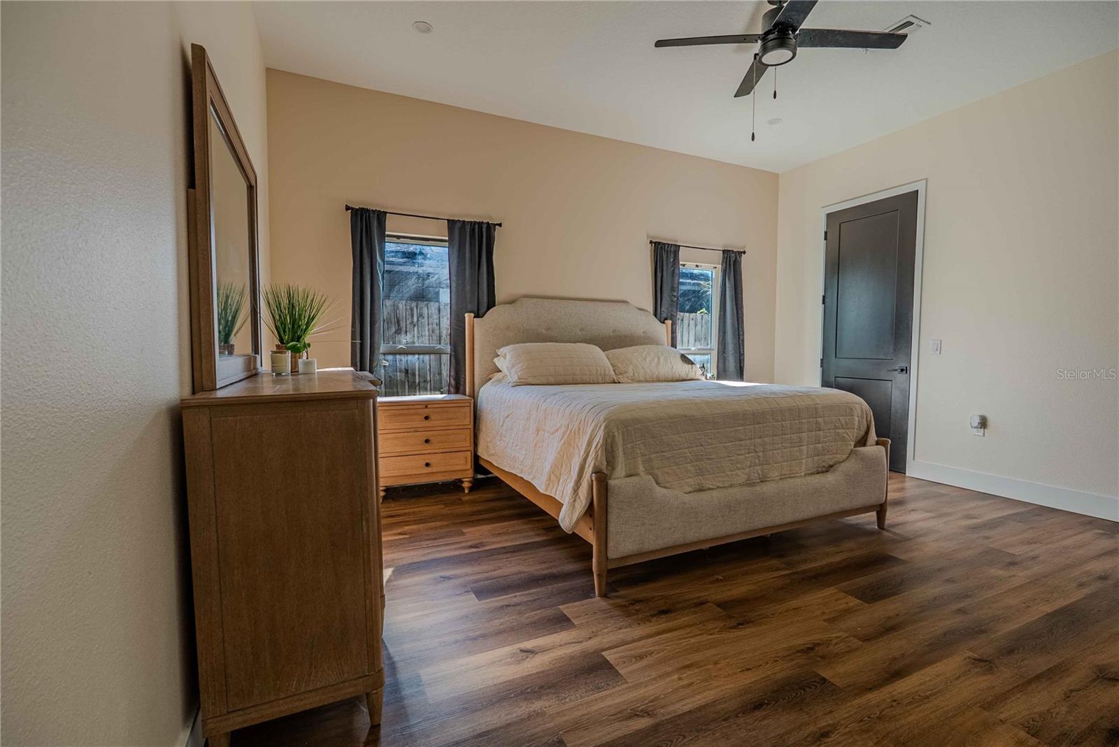W E HAMNERS FOREST ACRES - Residential