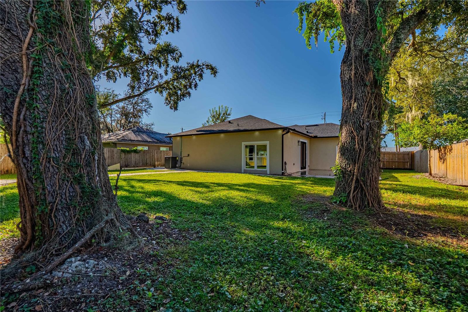 W E HAMNERS FOREST ACRES - Residential