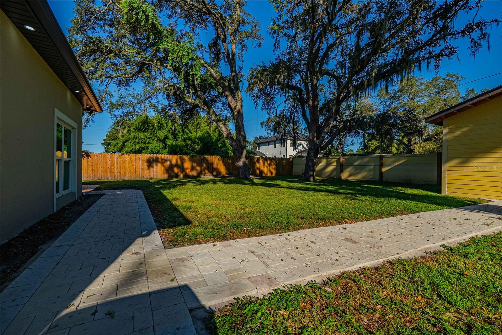 W E HAMNERS FOREST ACRES - Residential