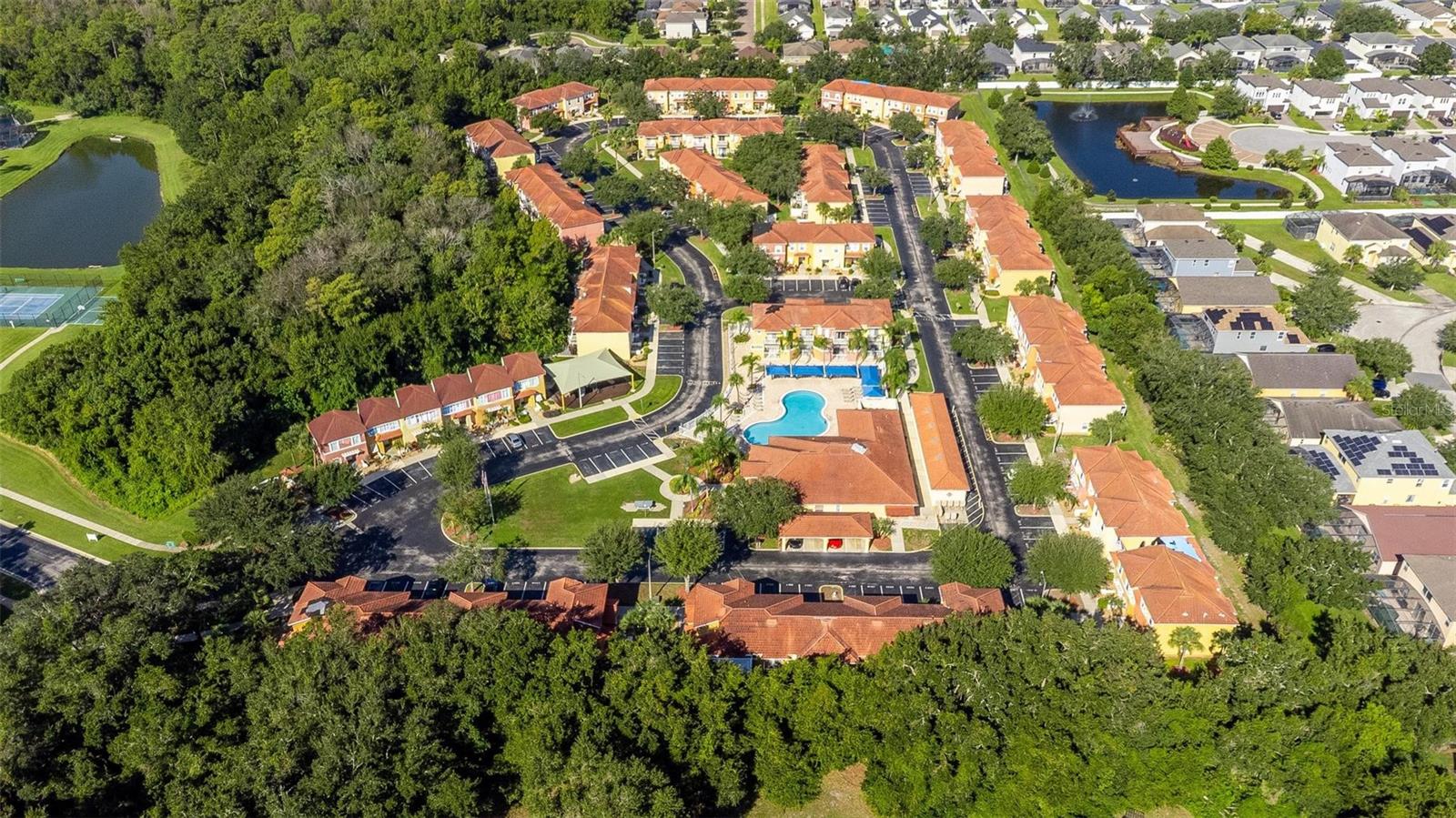 LAKE BERKLEY RESORT VILLAS PH 2 - Residential