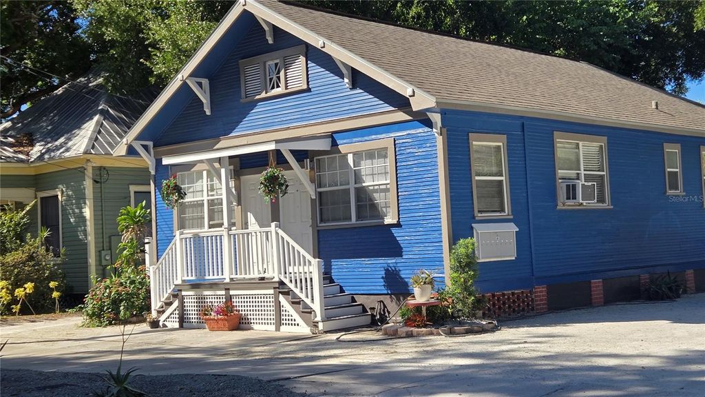 Photo of 2306 N Morgan Street, Tampa, FL 33602 (MLS # TB8449870)