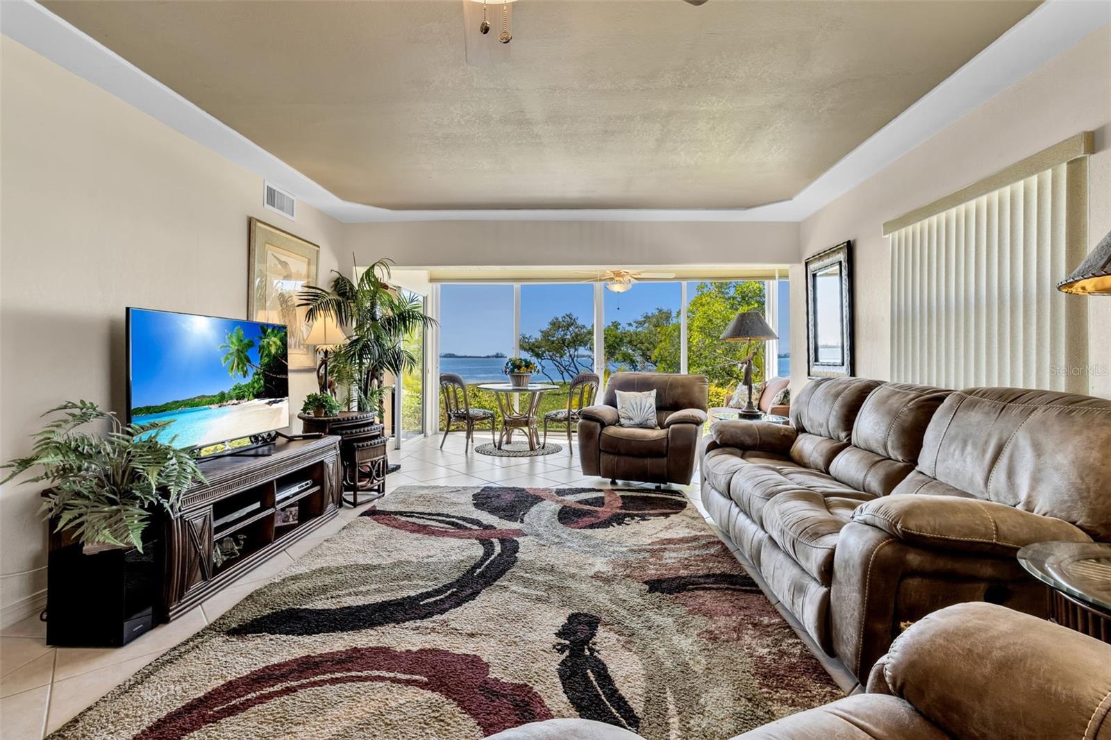 4704 INDEPENDENCE DRIVE 4704