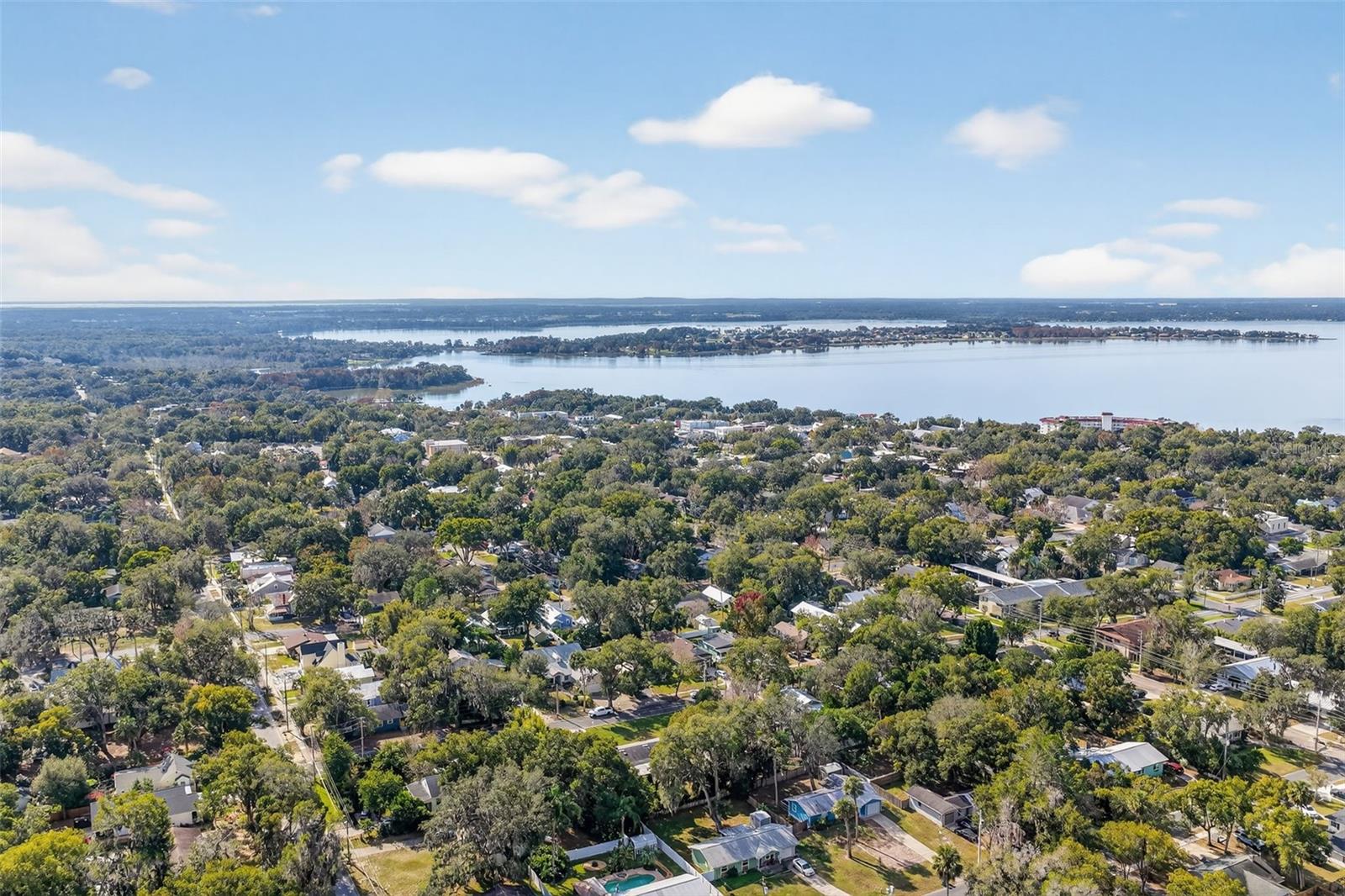 MOUNT DORA GULLERS HOMESTEAD - Residential Lease