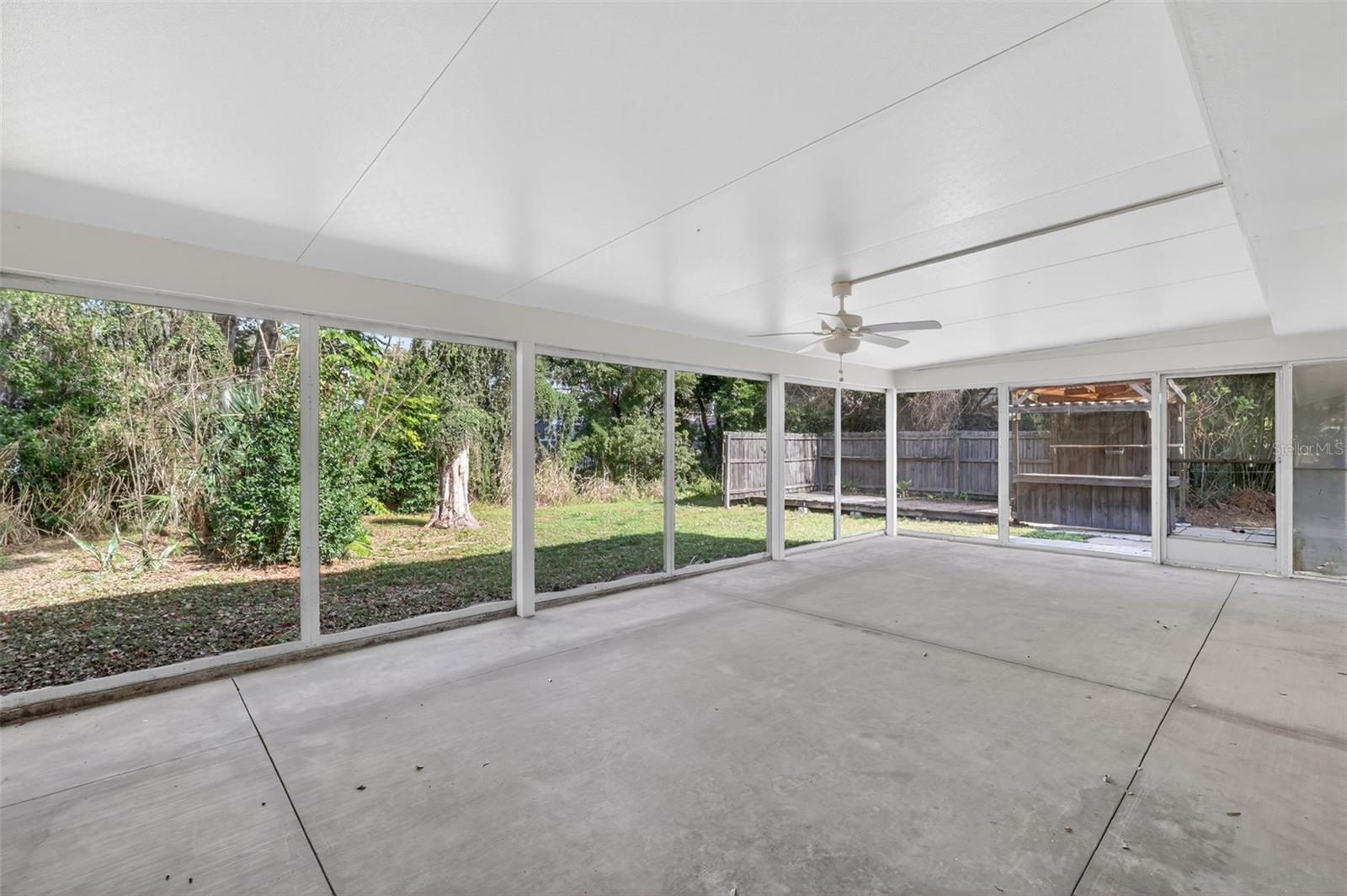 MOUNT DORA GULLERS HOMESTEAD - Residential Lease