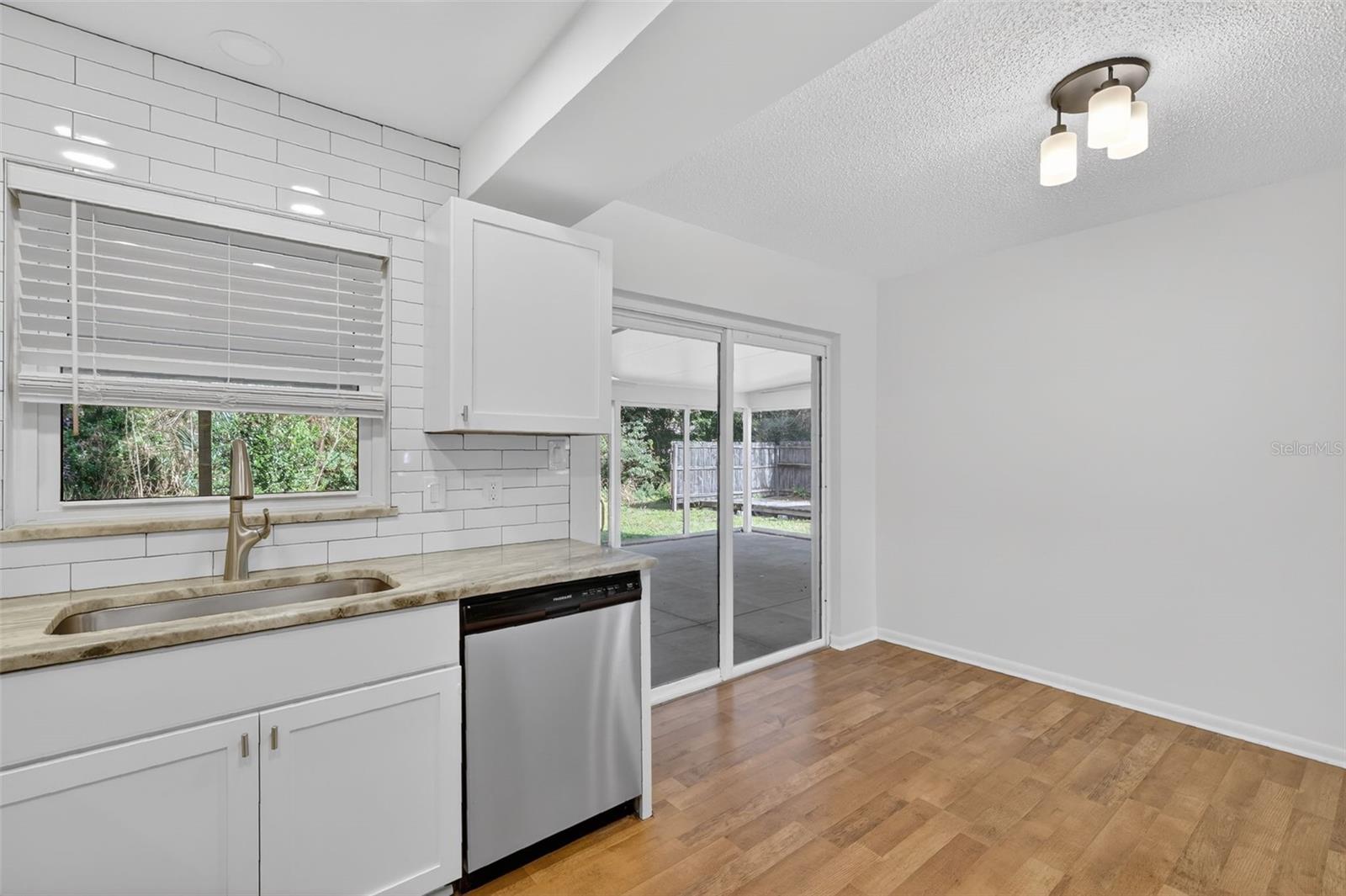 MOUNT DORA GULLERS HOMESTEAD - Residential Lease