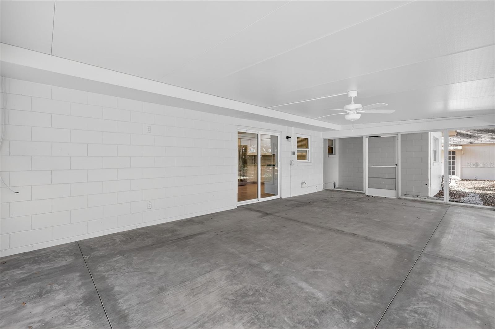 MOUNT DORA GULLERS HOMESTEAD - Residential Lease