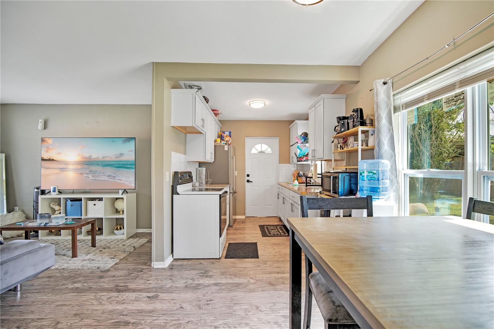 LAKE LAWNE SHORES ADD 01 - Residential