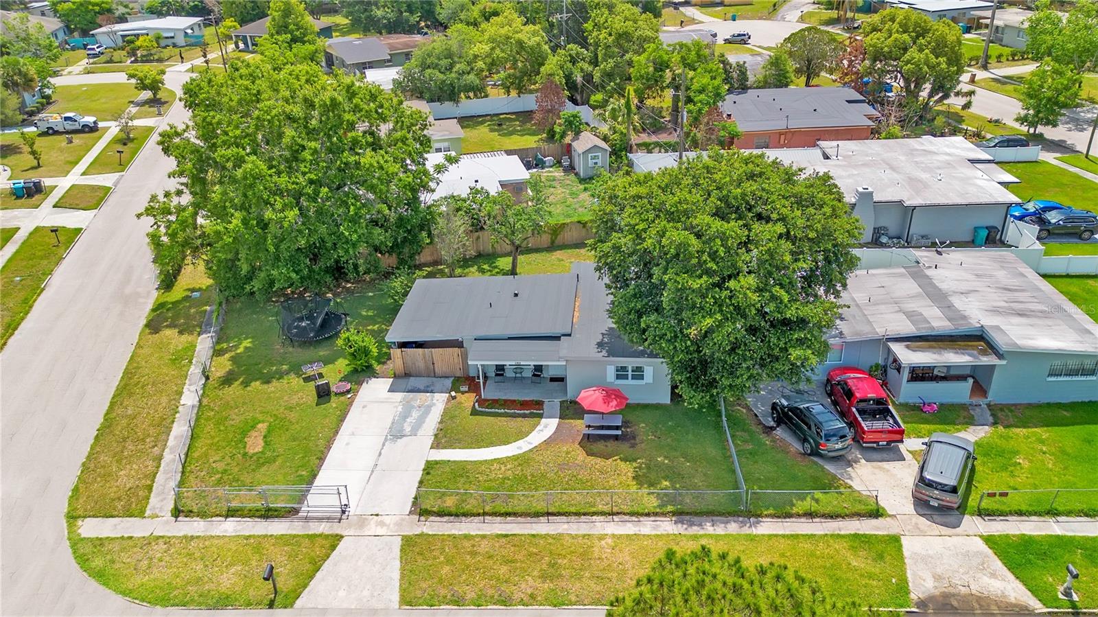 LAKE LAWNE SHORES ADD 01 - Residential