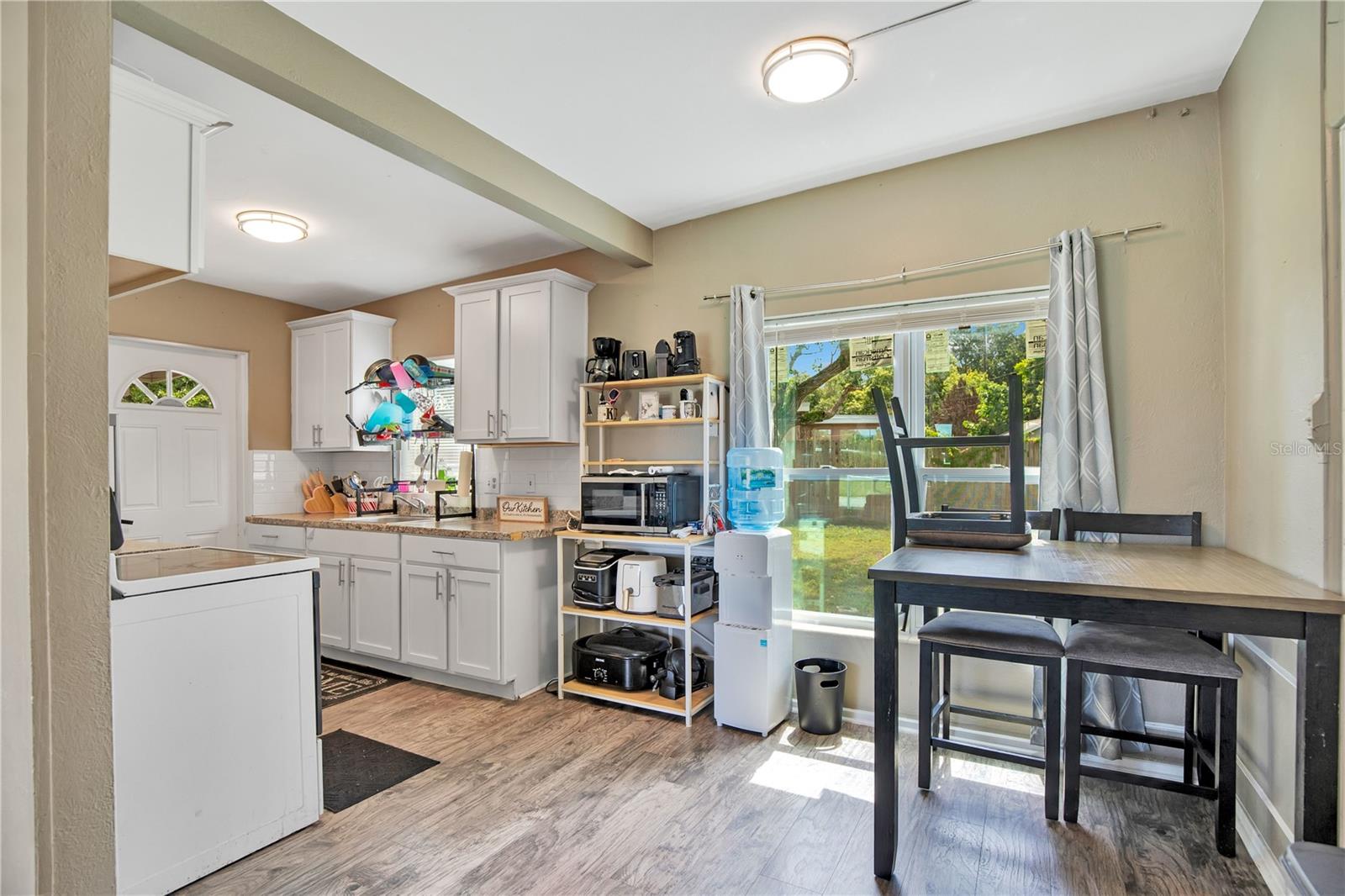 LAKE LAWNE SHORES ADD 01 - Residential
