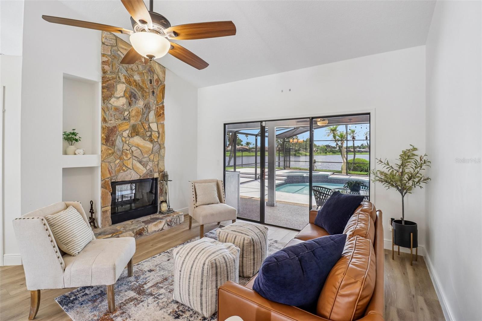 14636 EAGLES CROSSING DRIVE