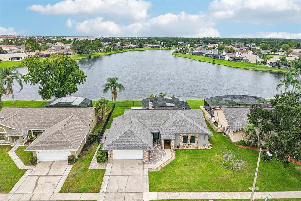 Photo of 14636 Eagles Crossing Drive, Orlando, FL 32837 (MLS # O6428502)