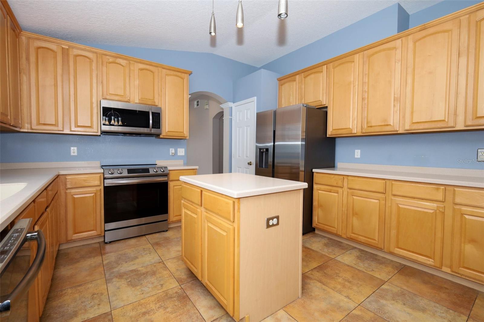 OAKHURST RESERVE UNIT ONE - Residential