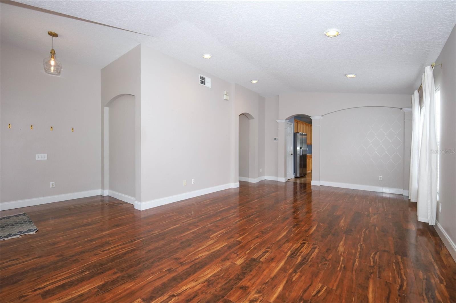 OAKHURST RESERVE UNIT ONE - Residential