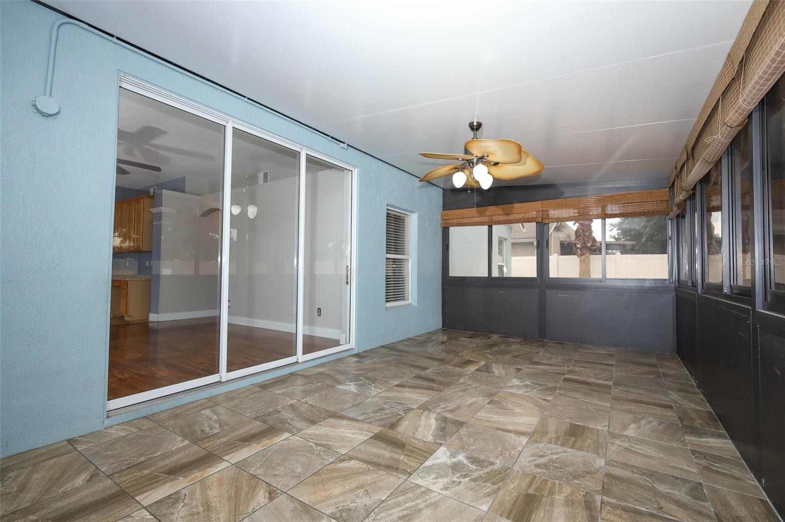 OAKHURST RESERVE UNIT ONE - Residential