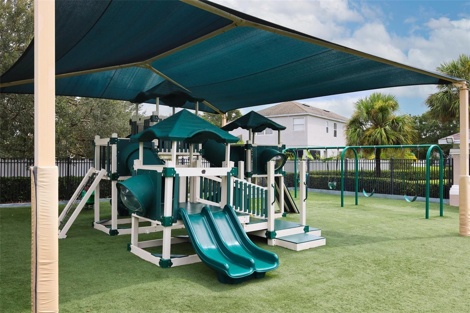 OAKHURST RESERVE UNIT ONE - Residential