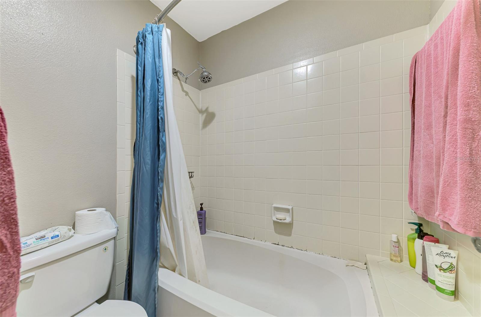 SAYBROOK MANOR - Residential