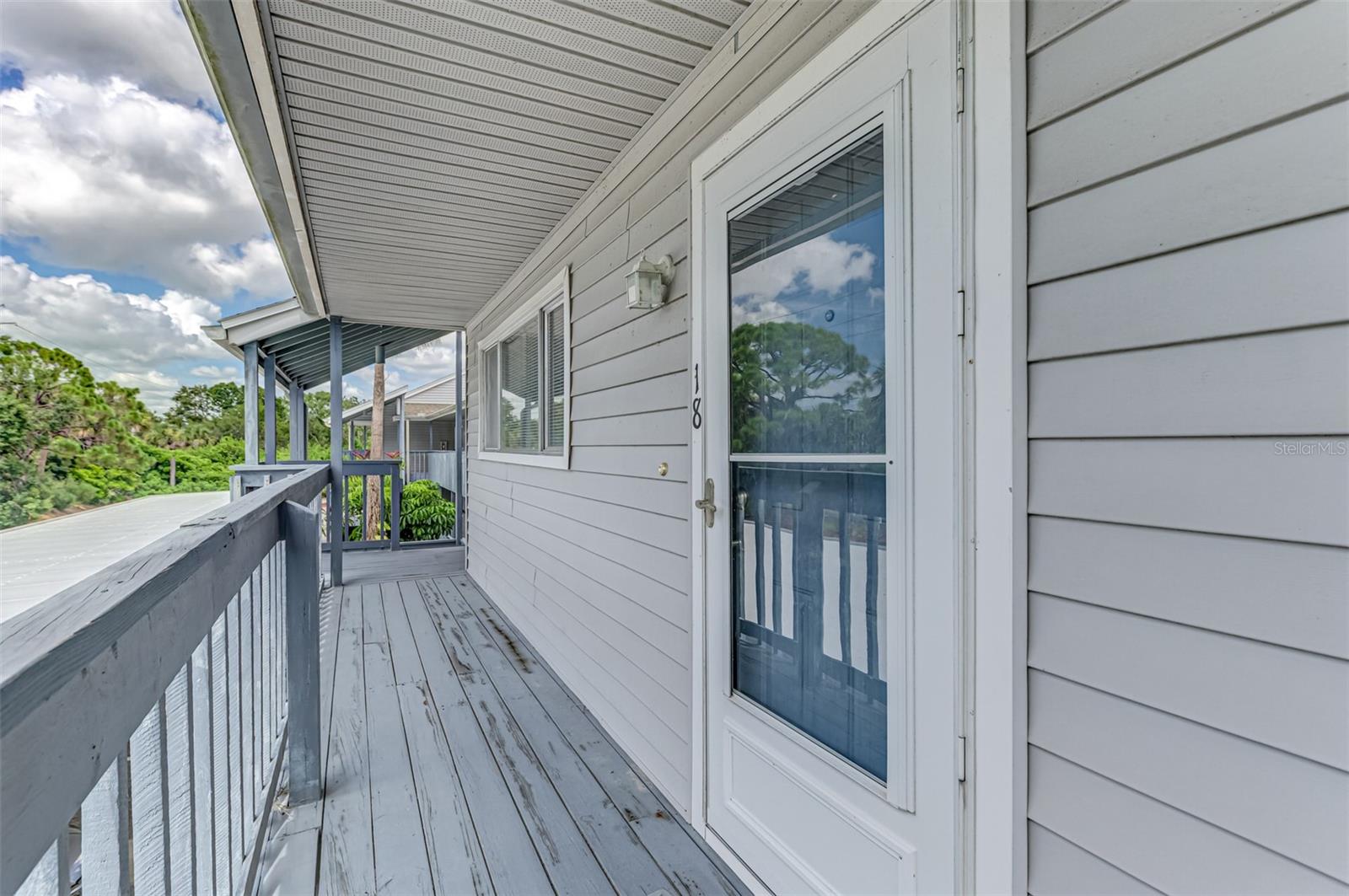 255 FENWICK DRIVE 18