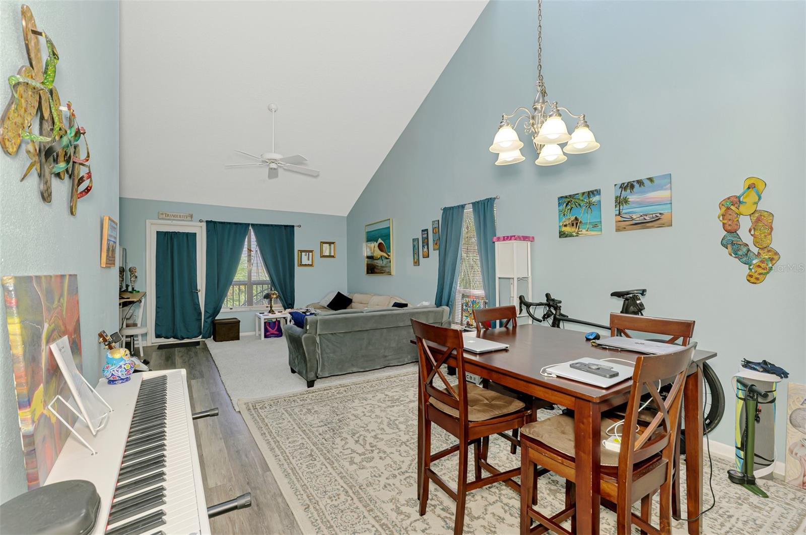 SAYBROOK MANOR - Residential