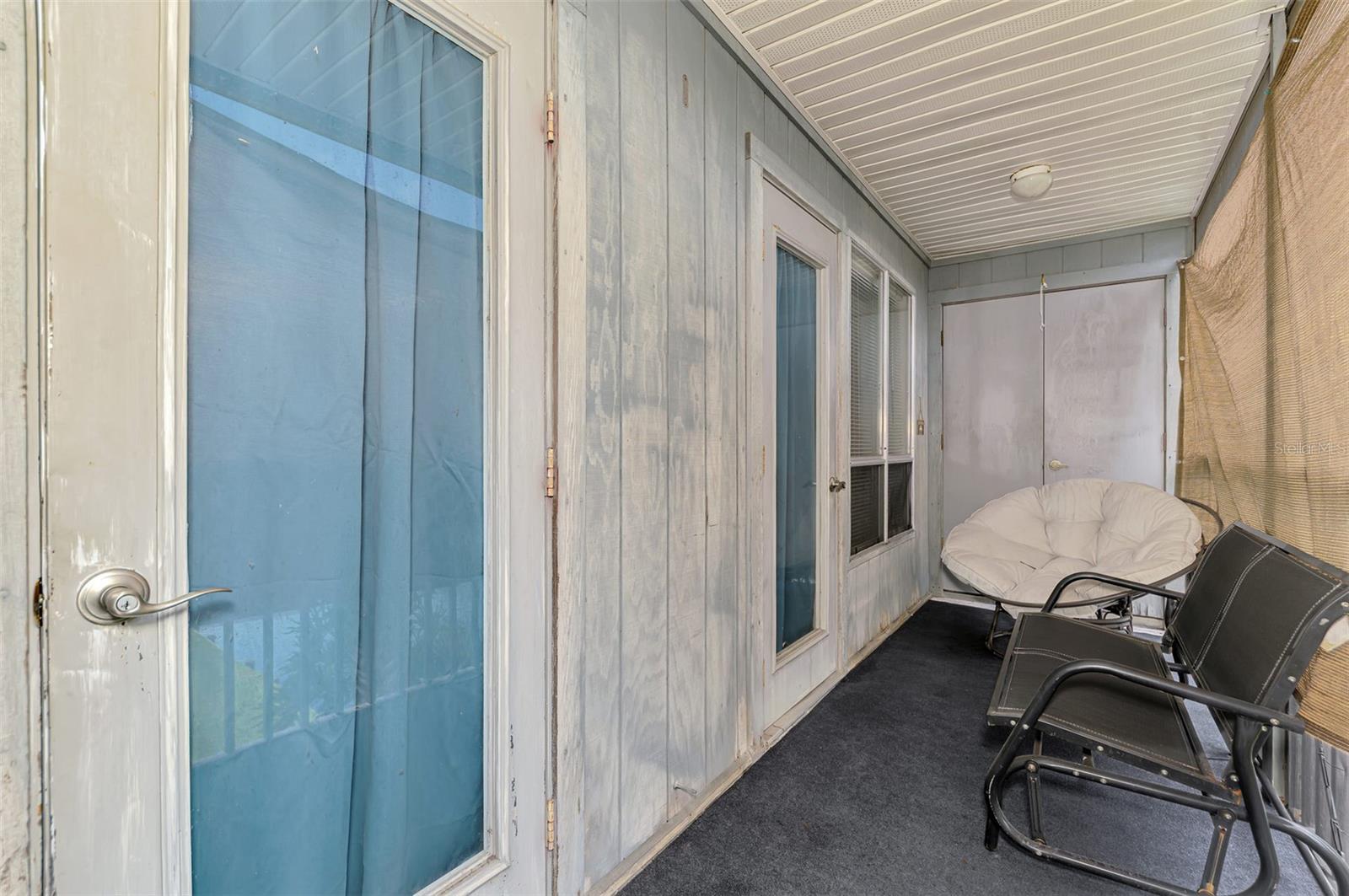 SAYBROOK MANOR - Residential