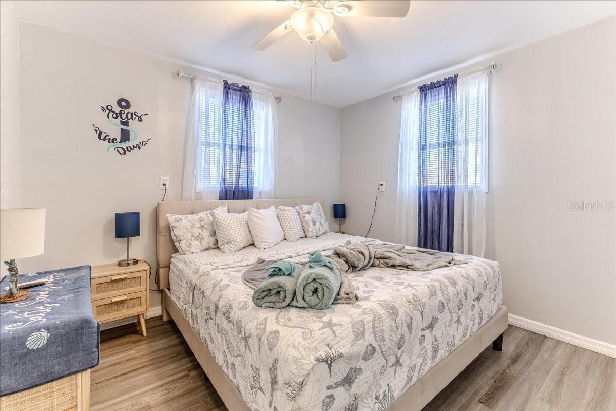 WEEKI WACHEE GARDENS - Residential