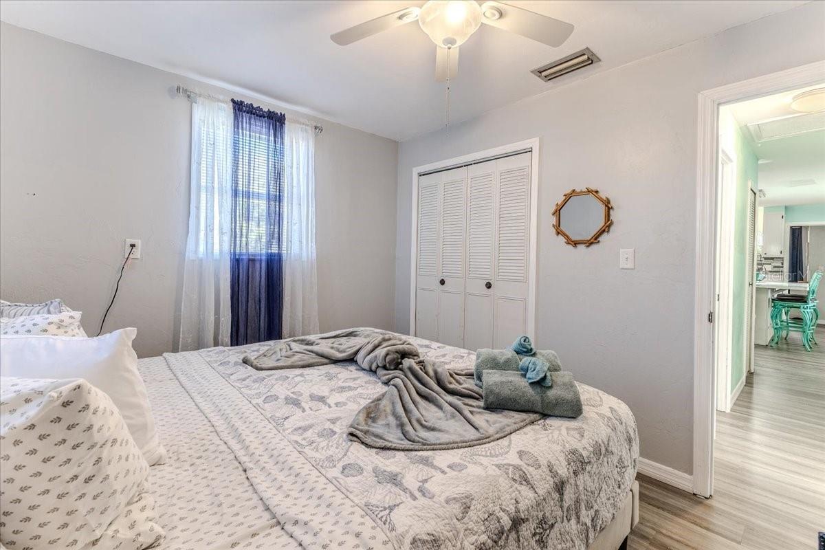 WEEKI WACHEE GARDENS - Residential