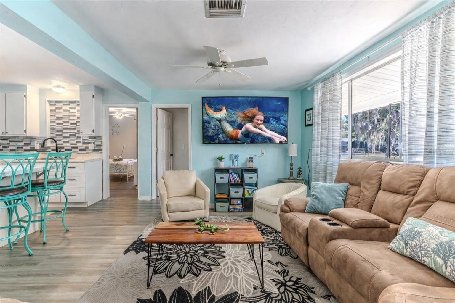 WEEKI WACHEE GARDENS - Residential