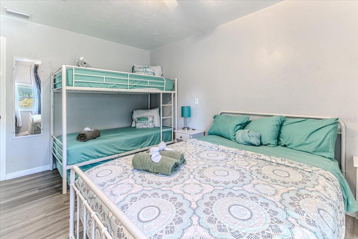 WEEKI WACHEE GARDENS - Residential